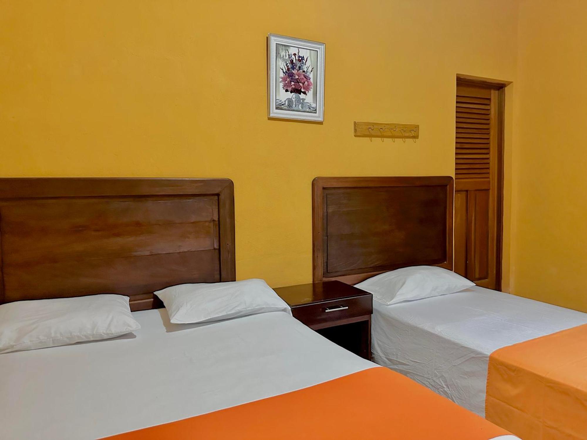 Hotel San Miguel Флорес Номер фото