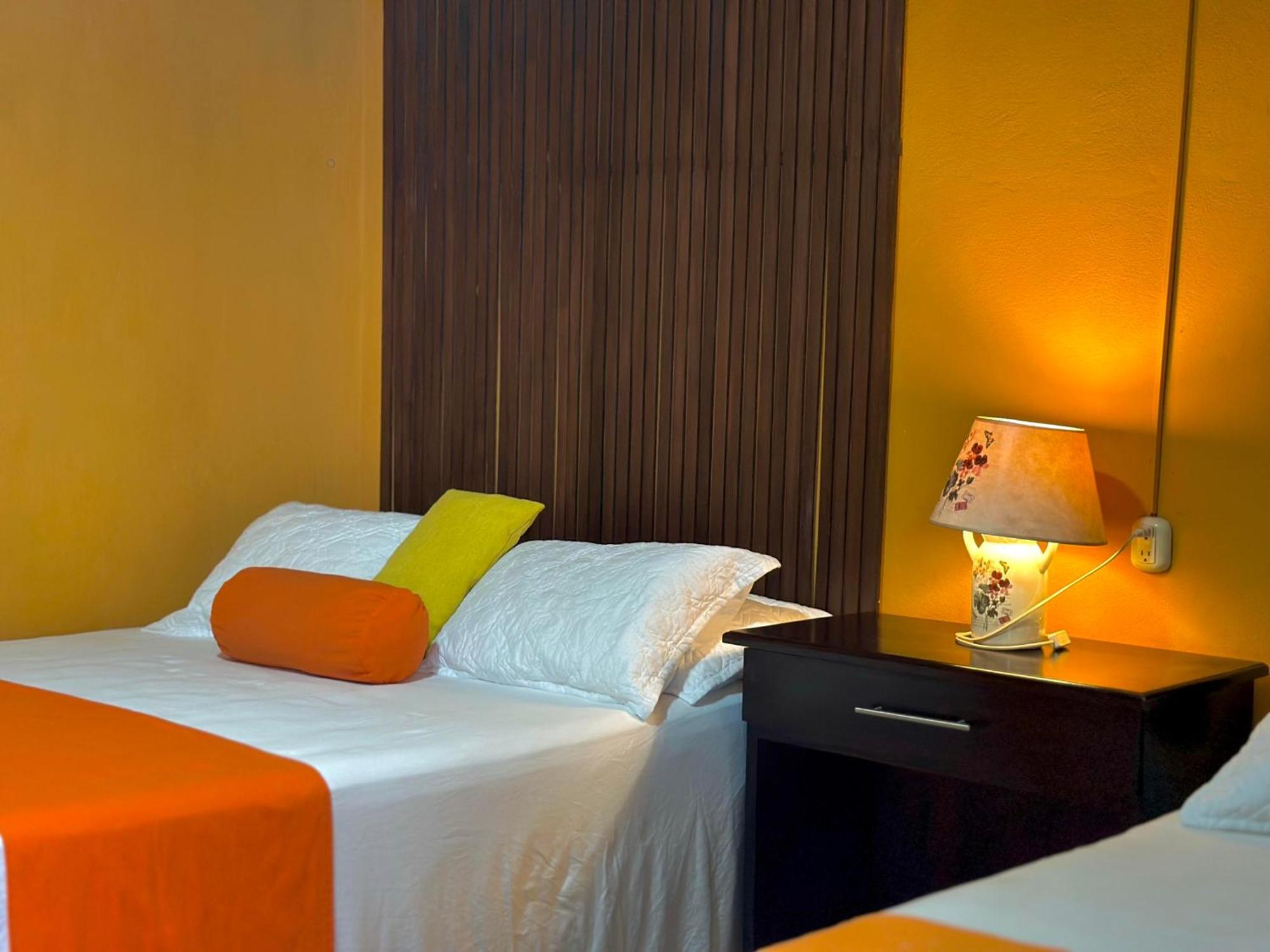 Hotel San Miguel Флорес Номер фото