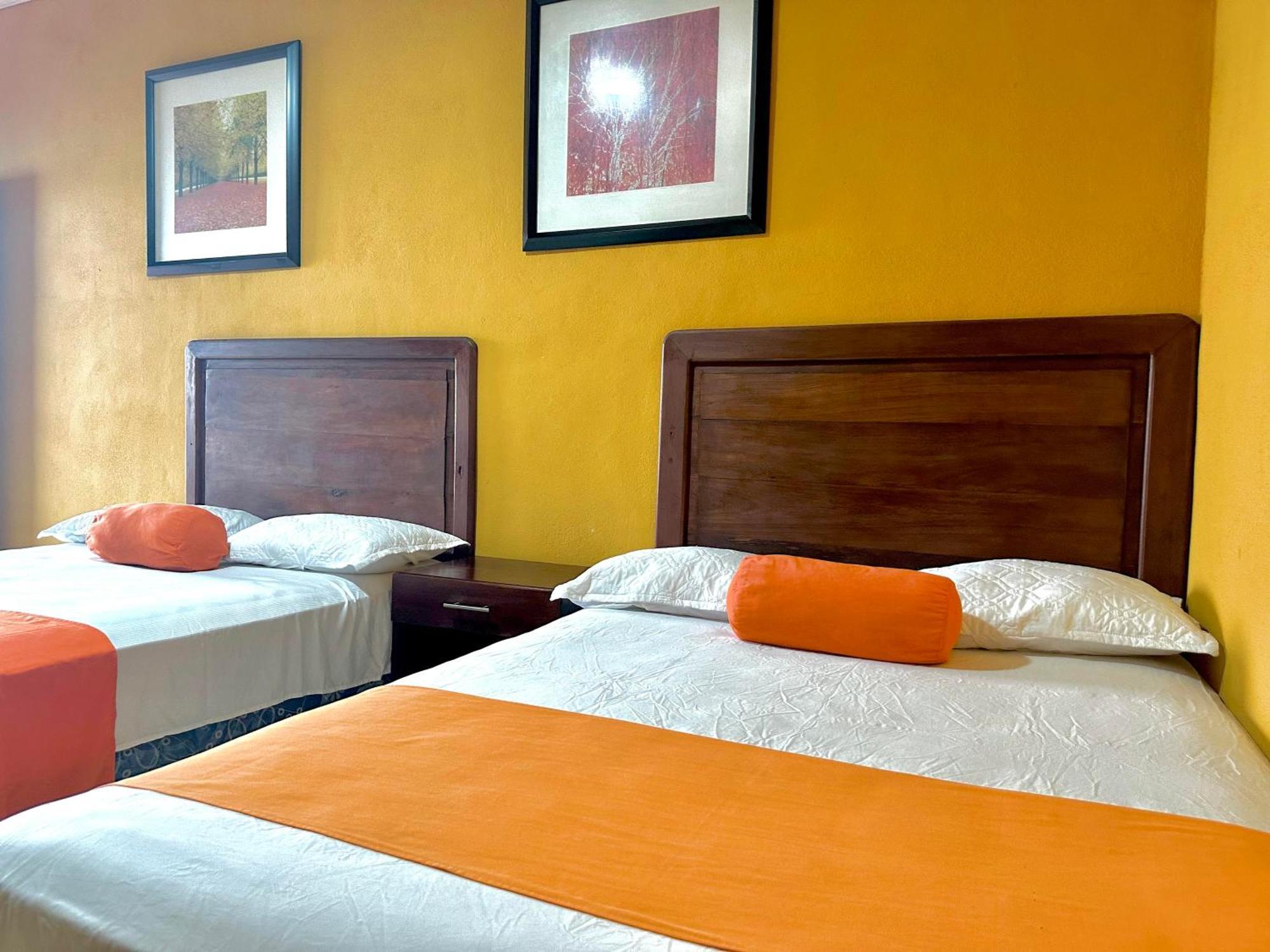 Hotel San Miguel Флорес Номер фото