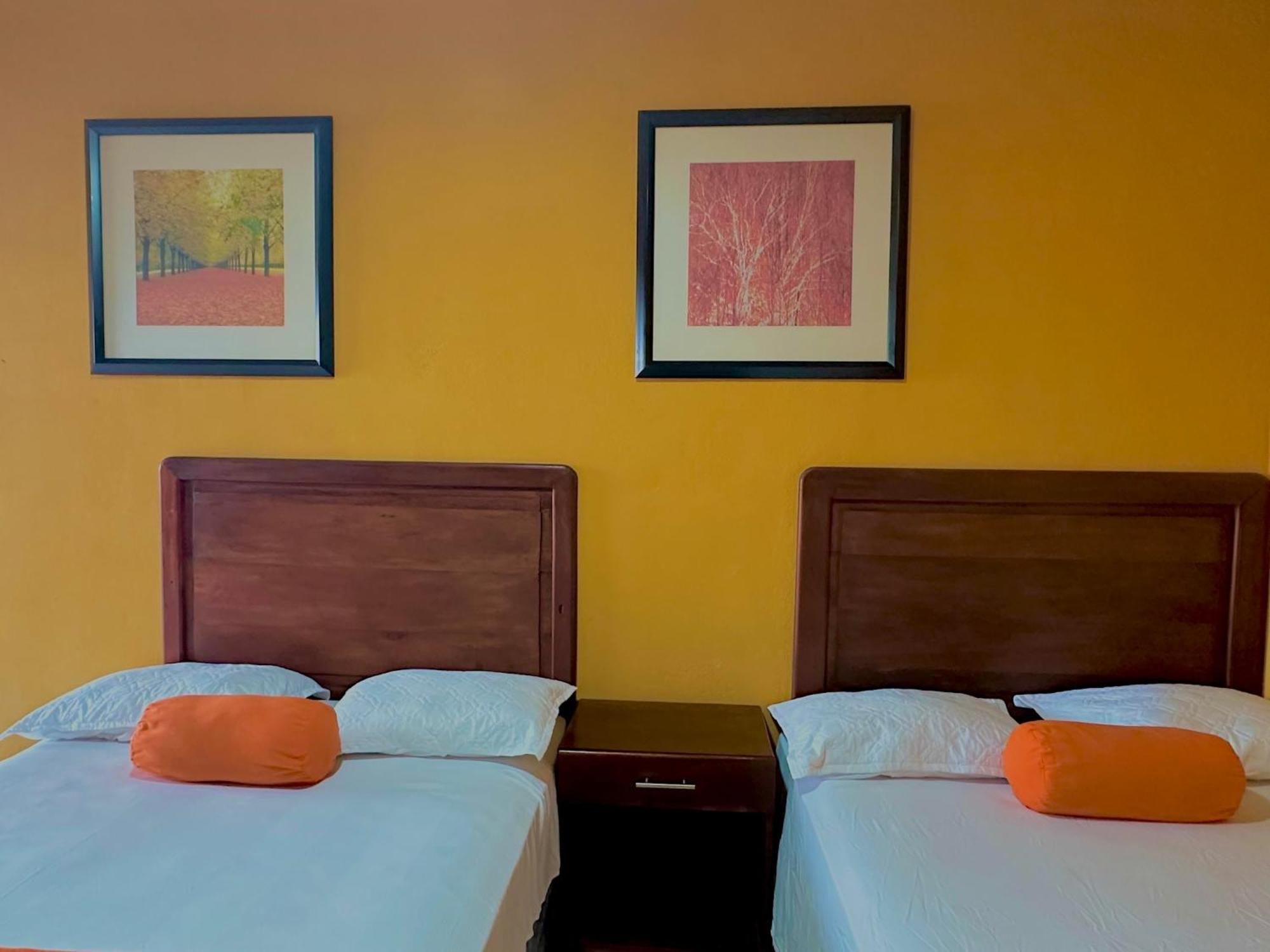 Hotel San Miguel Флорес Номер фото