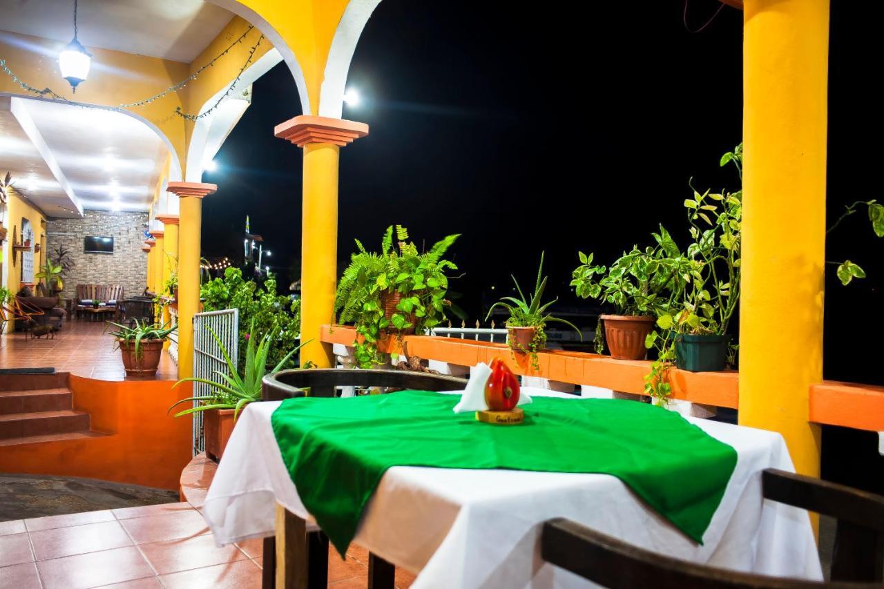 Hotel San Miguel Флорес Екстер'єр фото